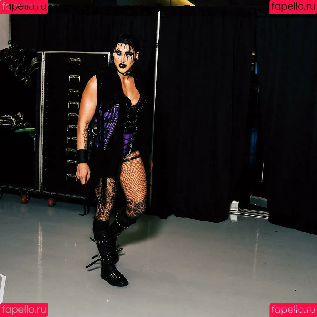 Rhea Ripley Onlyfans Photo Gallery 