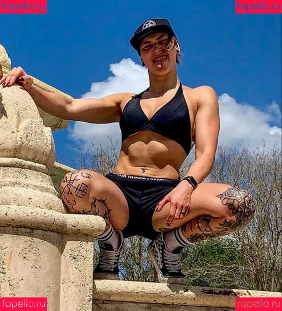 Rhea Ripley Onlyfans Photo Gallery 