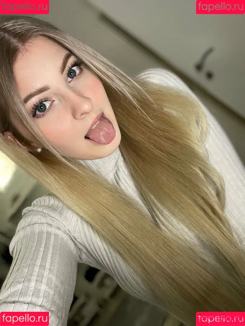 asmrjanina Onlyfans Photo Gallery 