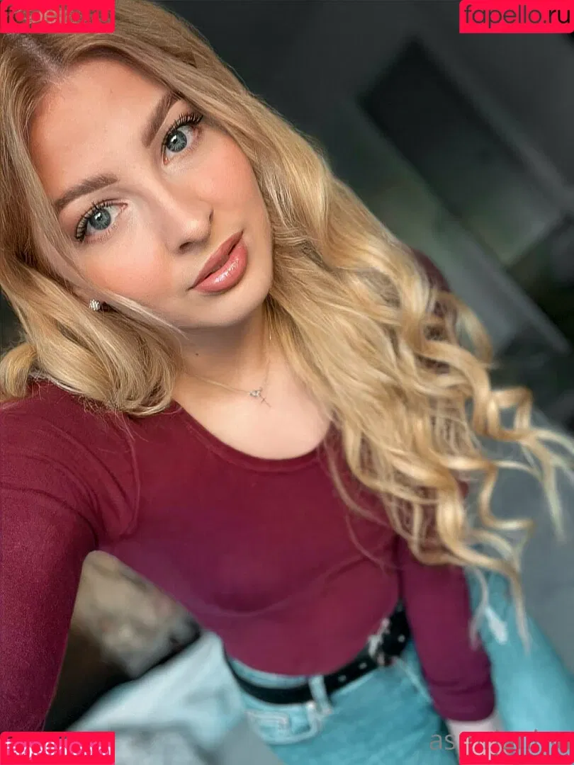 asmrjanina Onlyfans Photo Gallery 
