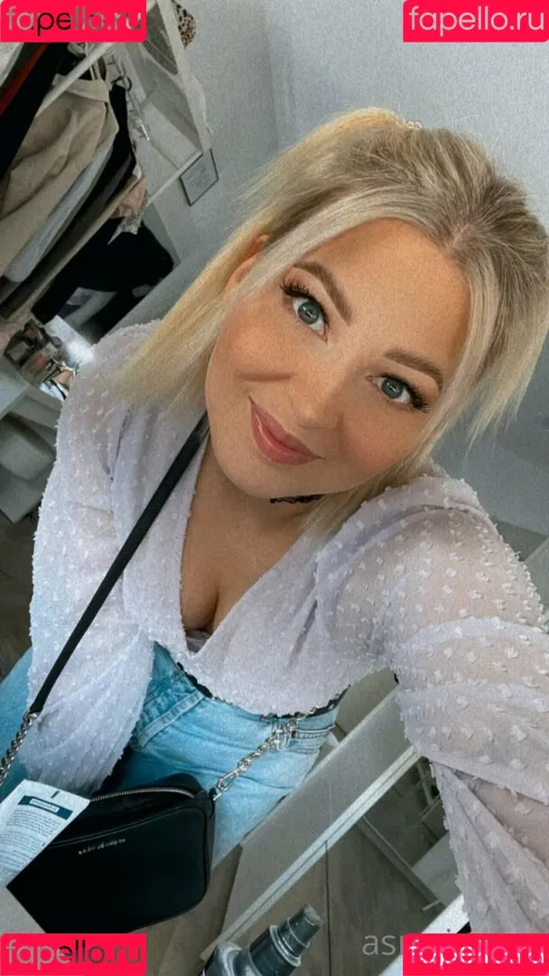 asmrjanina Onlyfans Photo Gallery 