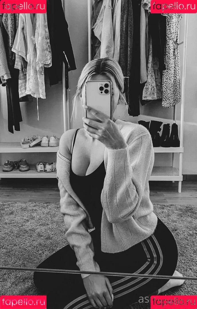 asmrjanina Onlyfans Photo Gallery 
