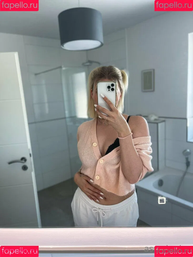 asmrjanina Onlyfans Photo Gallery 