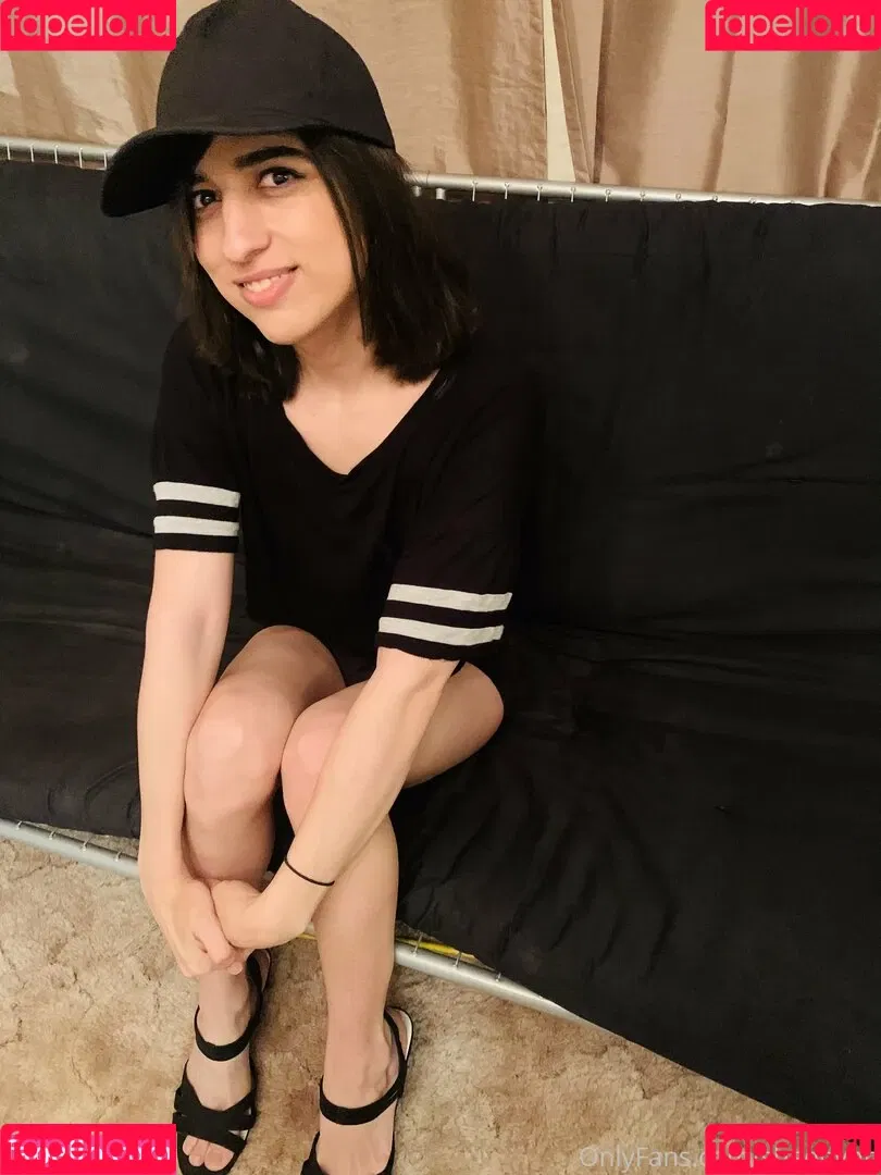 SheepIRL Onlyfans Photo Gallery 