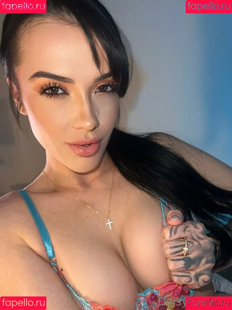 Daisy DeVille Onlyfans Photo Gallery 