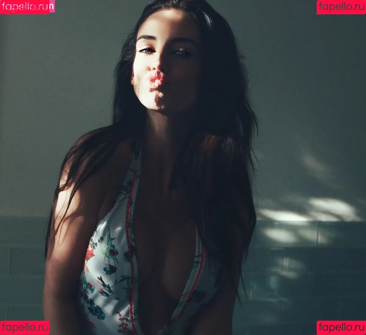 Jessica Lowndes Onlyfans Photo Gallery 