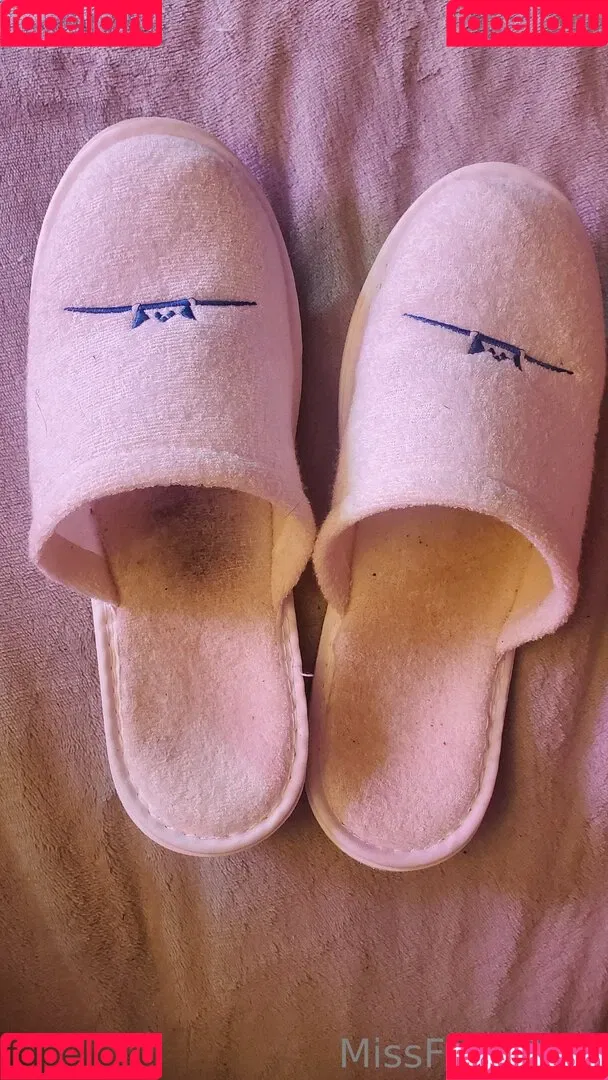 missfeetstink Onlyfans Photo Gallery 