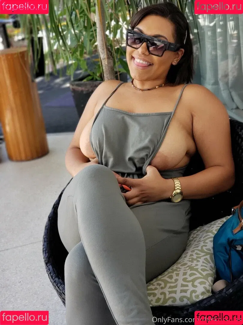 thickprsoles Onlyfans Photo Gallery 