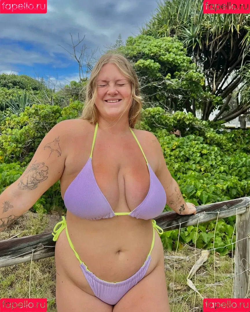 chynna Onlyfans Photo Gallery 