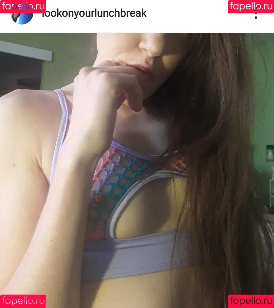 l00konyourlunchbreak Onlyfans Photo Gallery 
