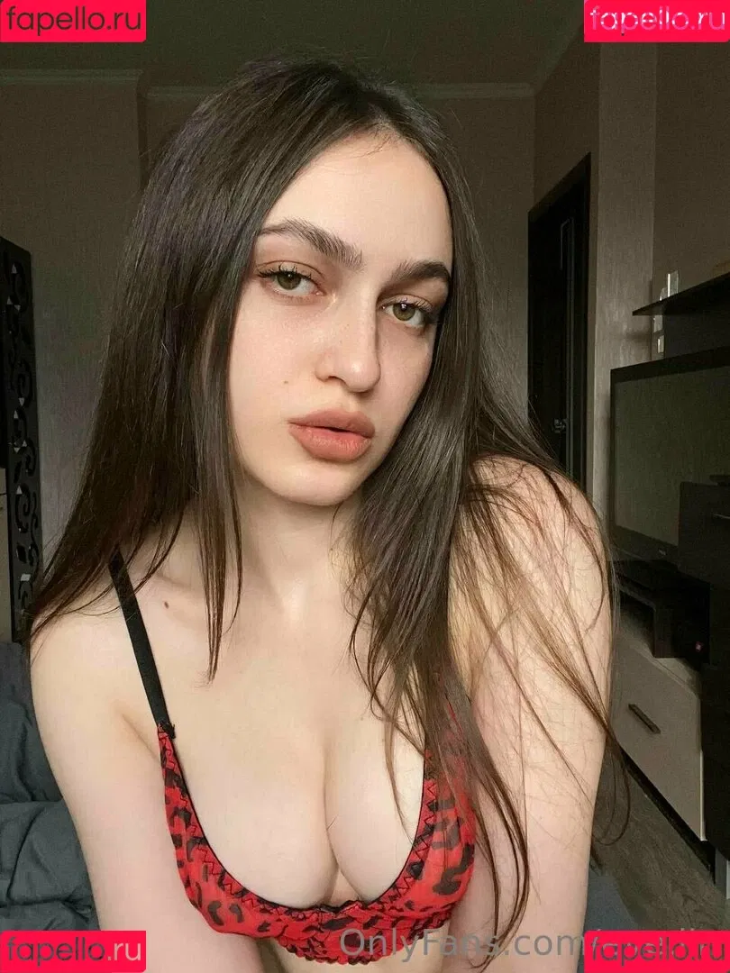 eve.lin Onlyfans Photo Gallery 