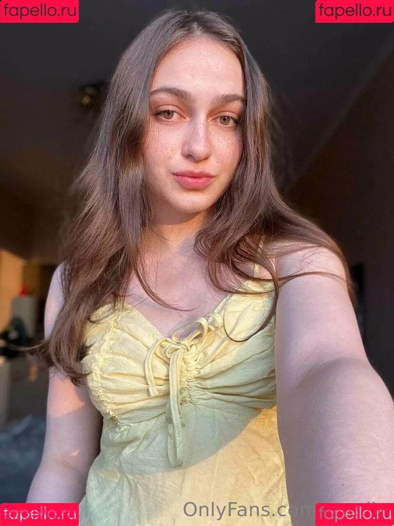 eve.lin Onlyfans Photo Gallery 