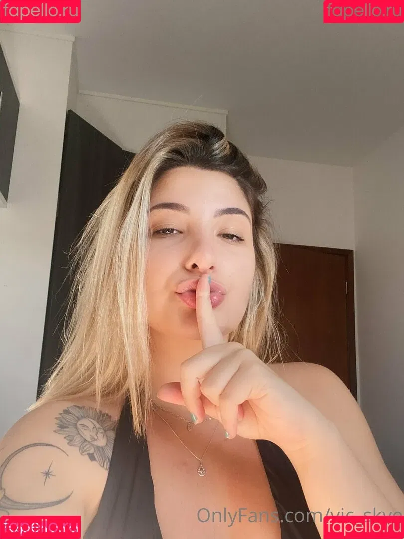vic_skye Onlyfans Photo Gallery 