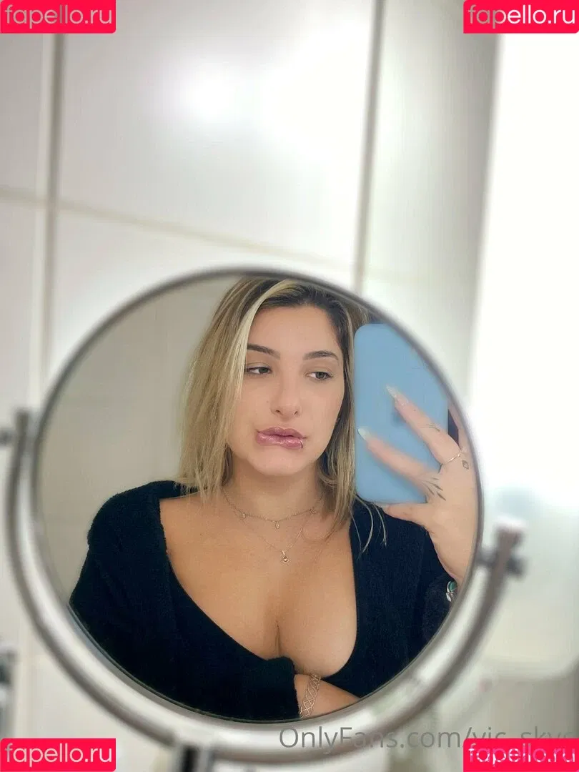 vic_skye Onlyfans Photo Gallery 