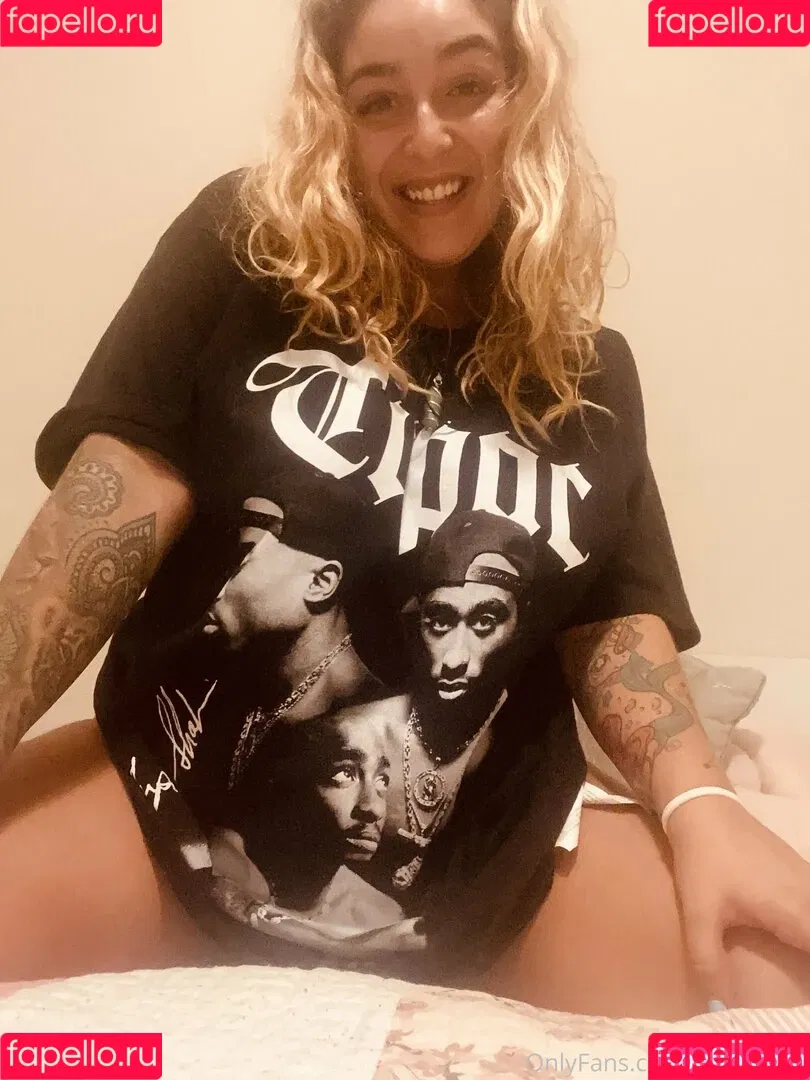 fantasyani Onlyfans Photo Gallery 