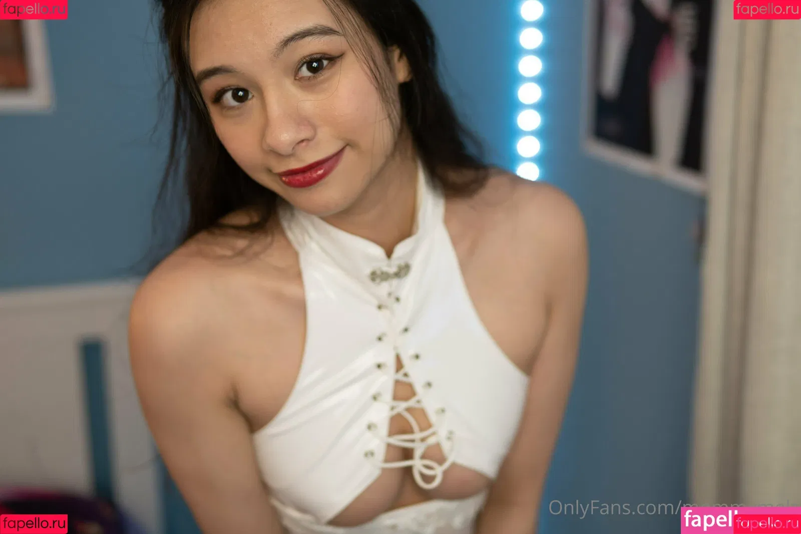 mommymelz Onlyfans Photo Gallery 
