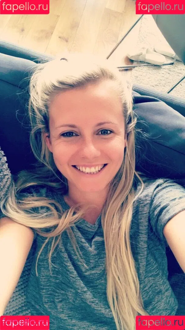 Julia Simic Onlyfans Photo Gallery 