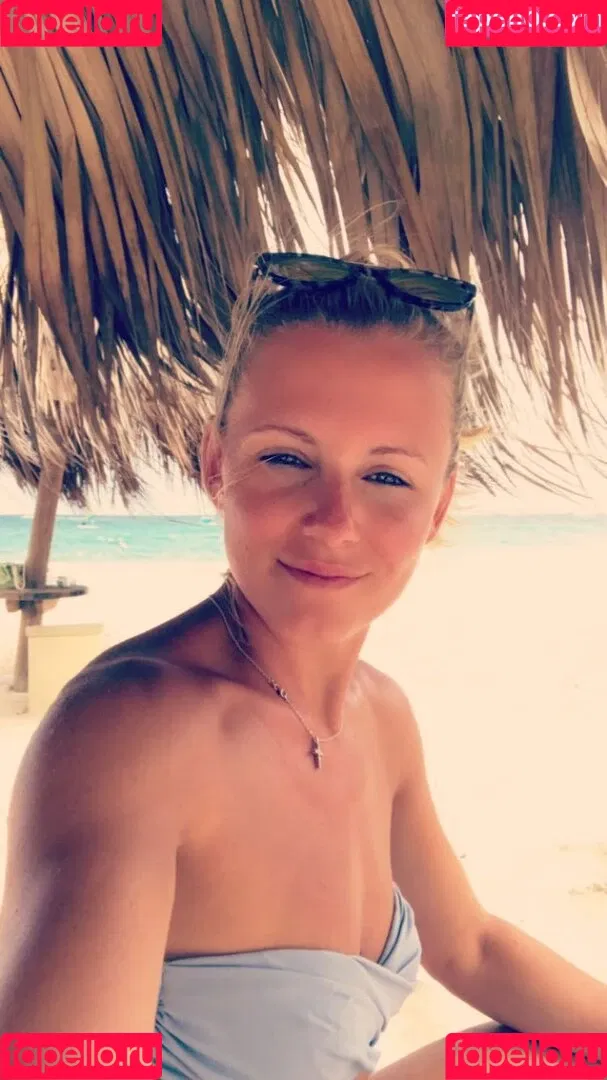 Julia Simic Onlyfans Photo Gallery 