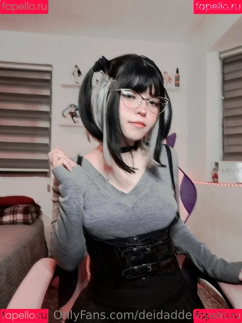 Momoiro Cosplay Onlyfans Photo Gallery 