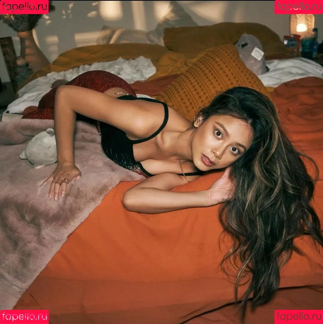 Ylona Garcia Onlyfans Photo Gallery 
