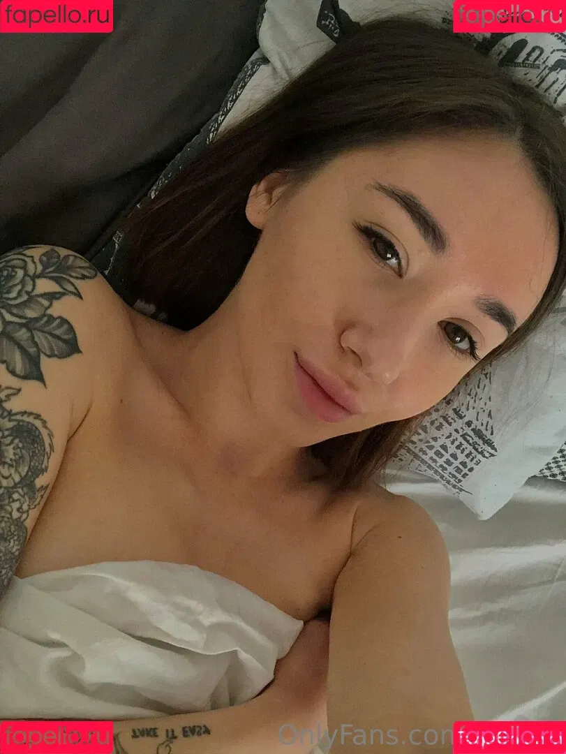 okhik0 Onlyfans Photo Gallery 