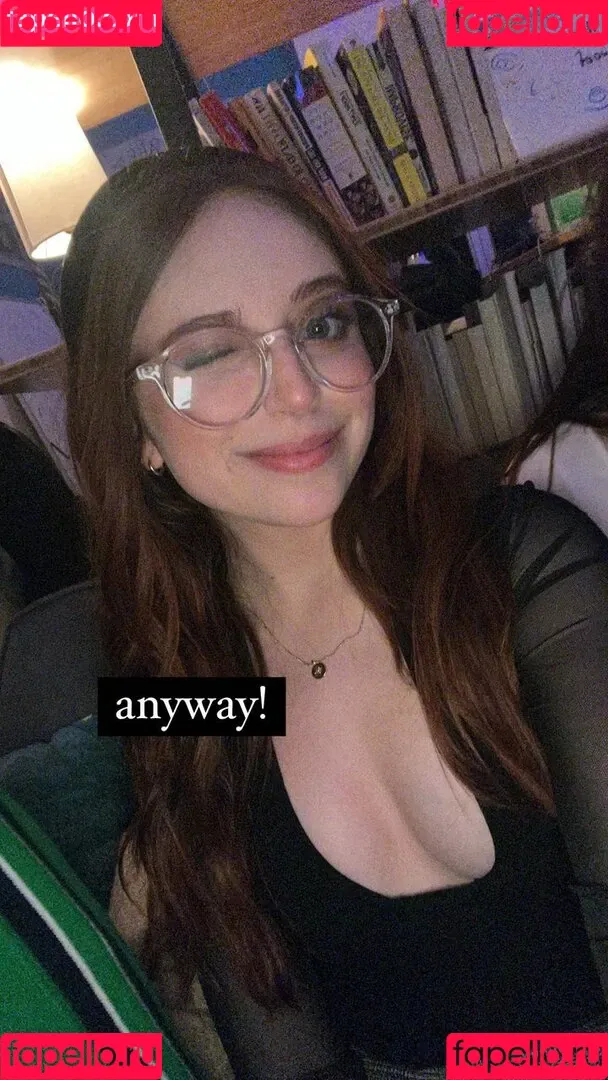 Ellie Schnitt Onlyfans Photo Gallery 
