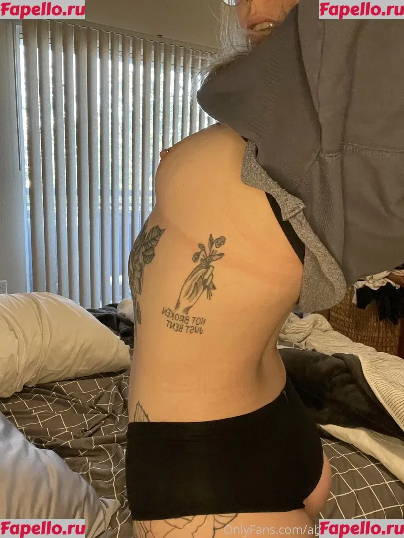 abbsoluteltyabbs Onlyfans Photo Gallery 