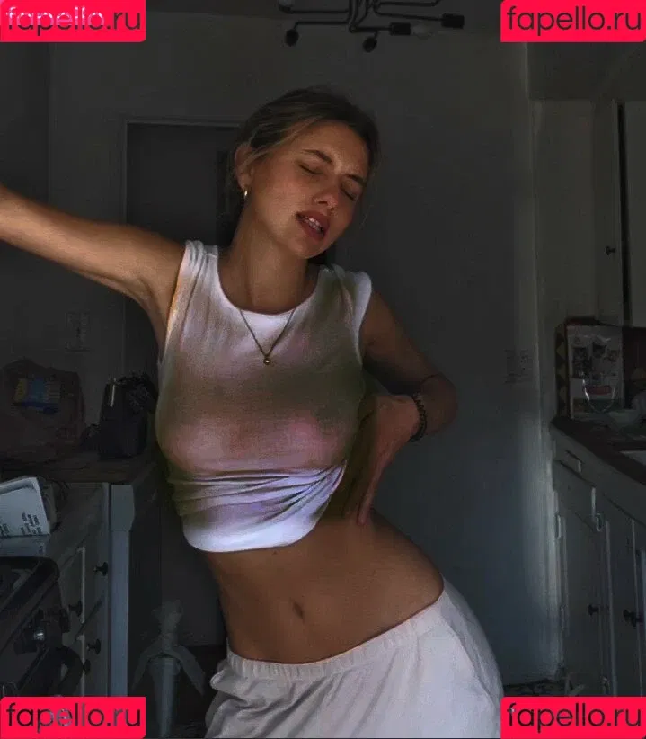 Ella Kernkamp Onlyfans Photo Gallery 