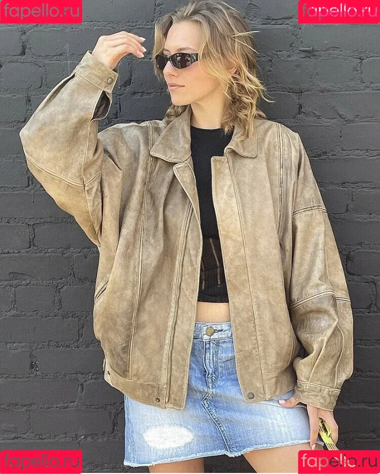 Ella Kernkamp Onlyfans Photo Gallery 