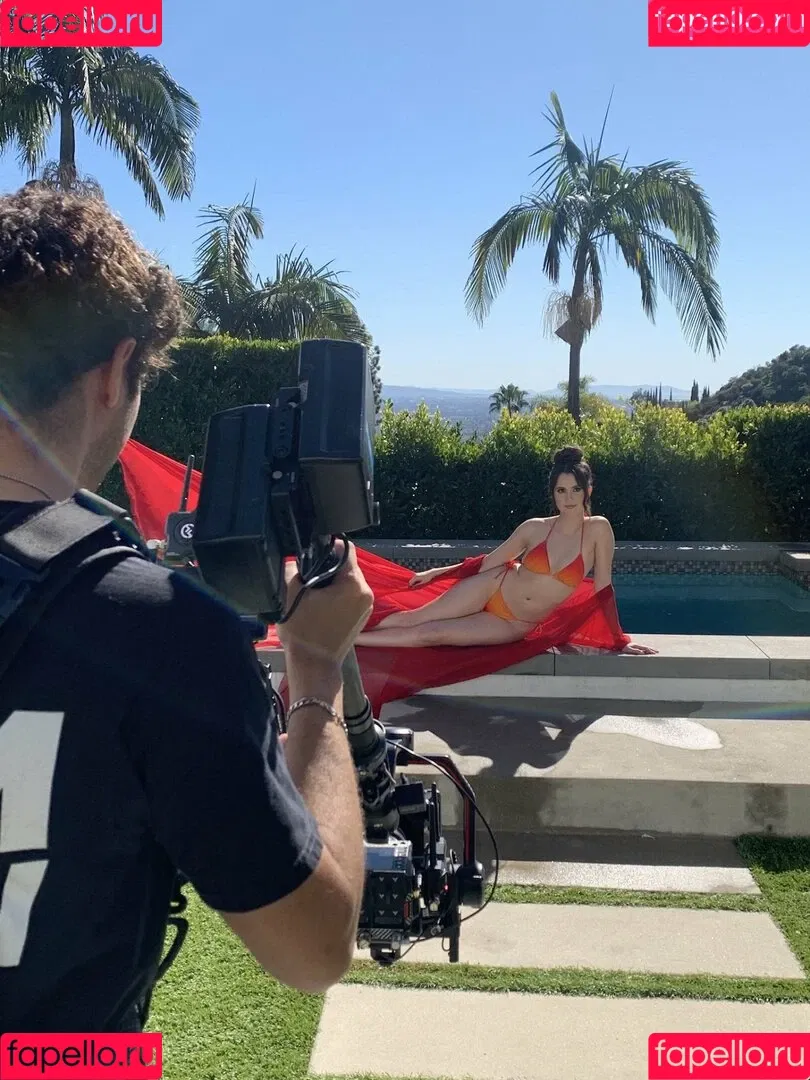 Laura Marano Onlyfans Photo Gallery 