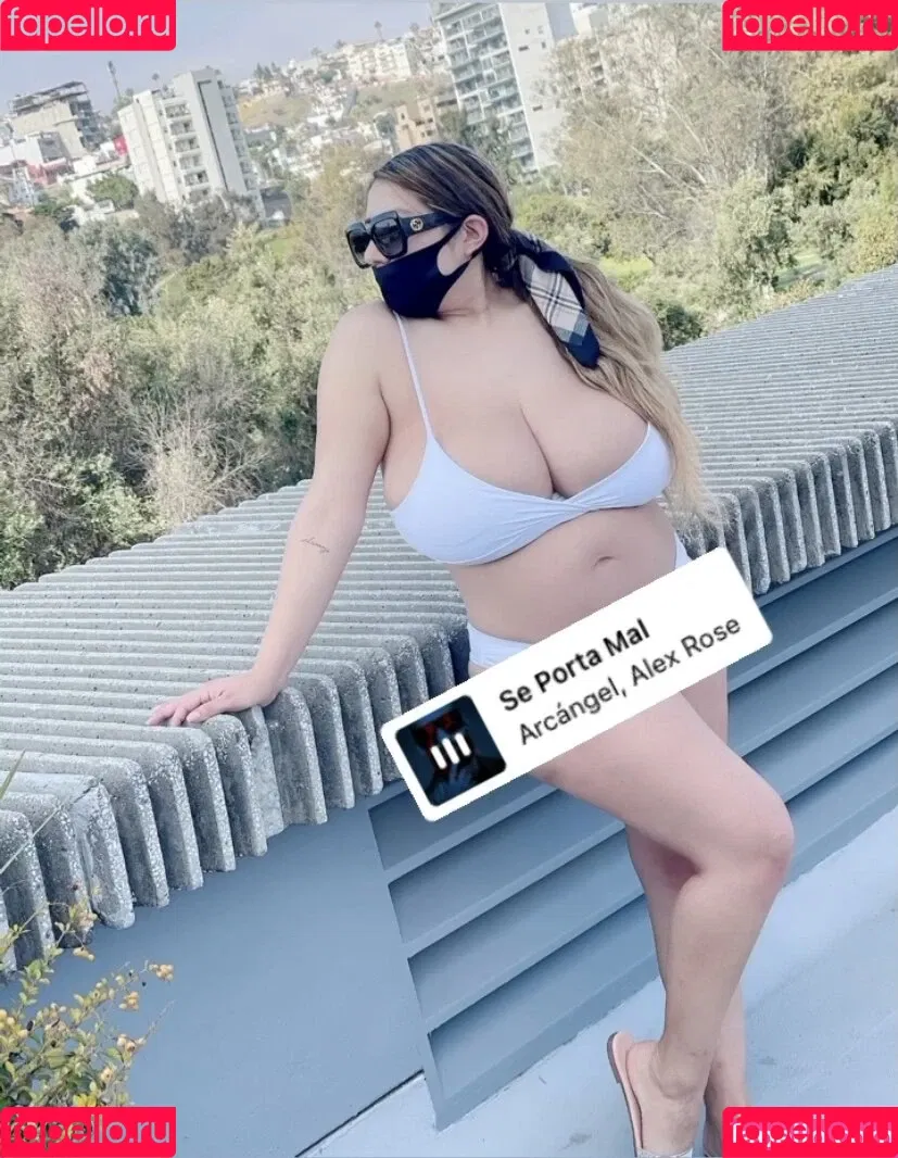 Jazmin Gurrola Onlyfans Photo Gallery 