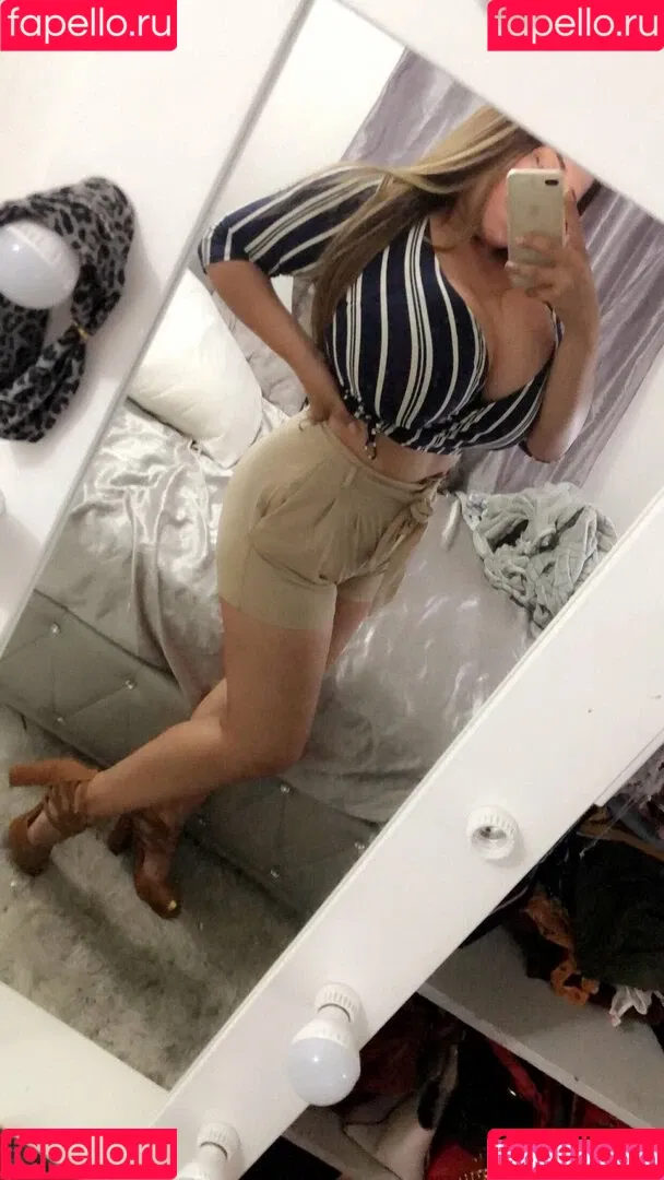 Jazmin Gurrola Onlyfans Photo Gallery 