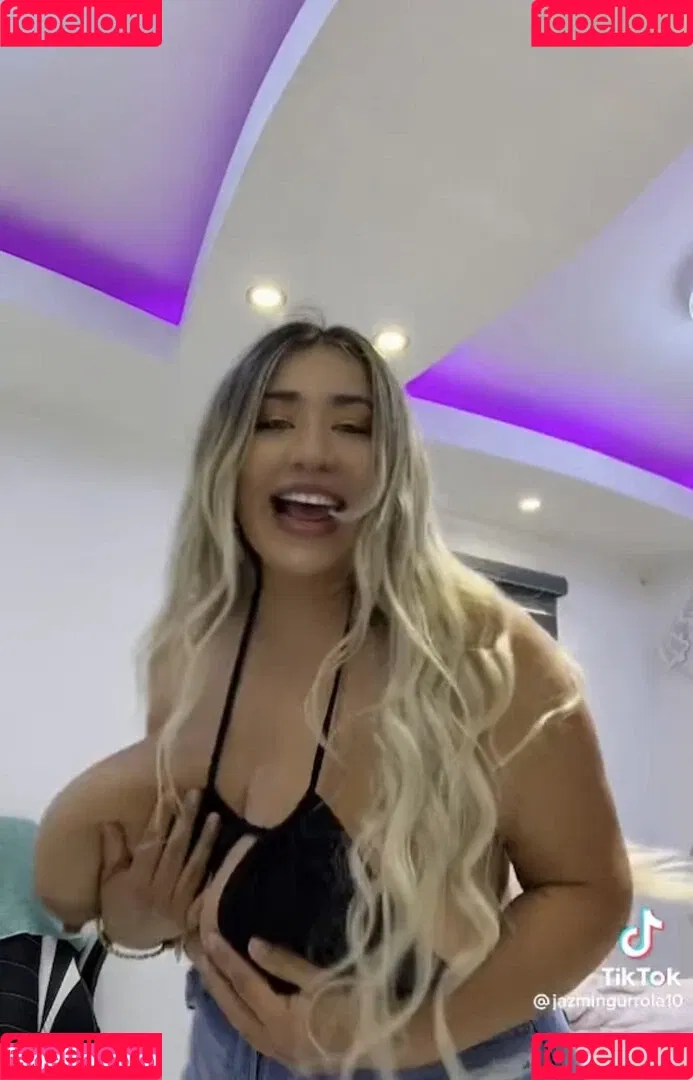 Jazmin Gurrola Onlyfans Photo Gallery 