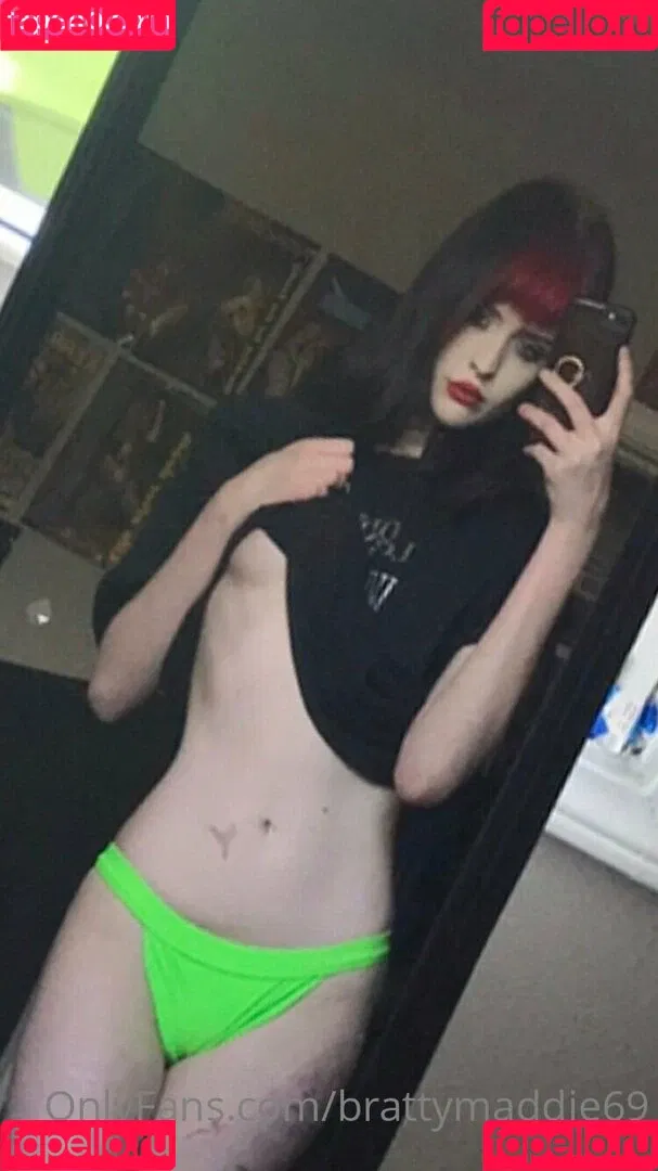 brattymaddie666 Onlyfans Photo Gallery 