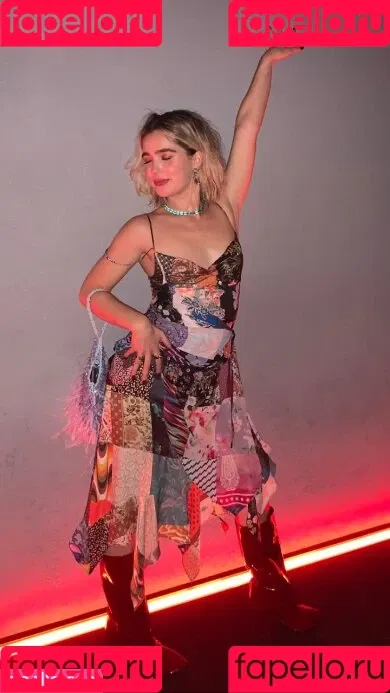 Haley Lu Richardson Onlyfans Photo Gallery 