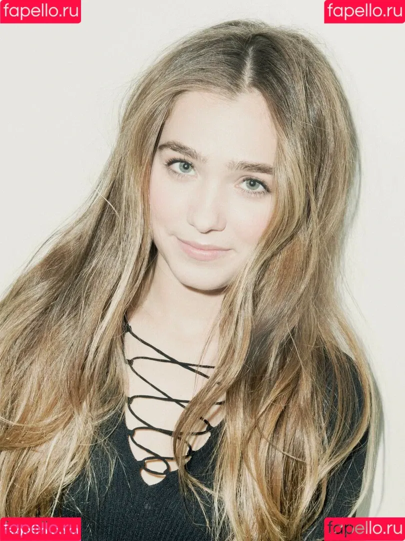 Haley Lu Richardson Onlyfans Photo Gallery 