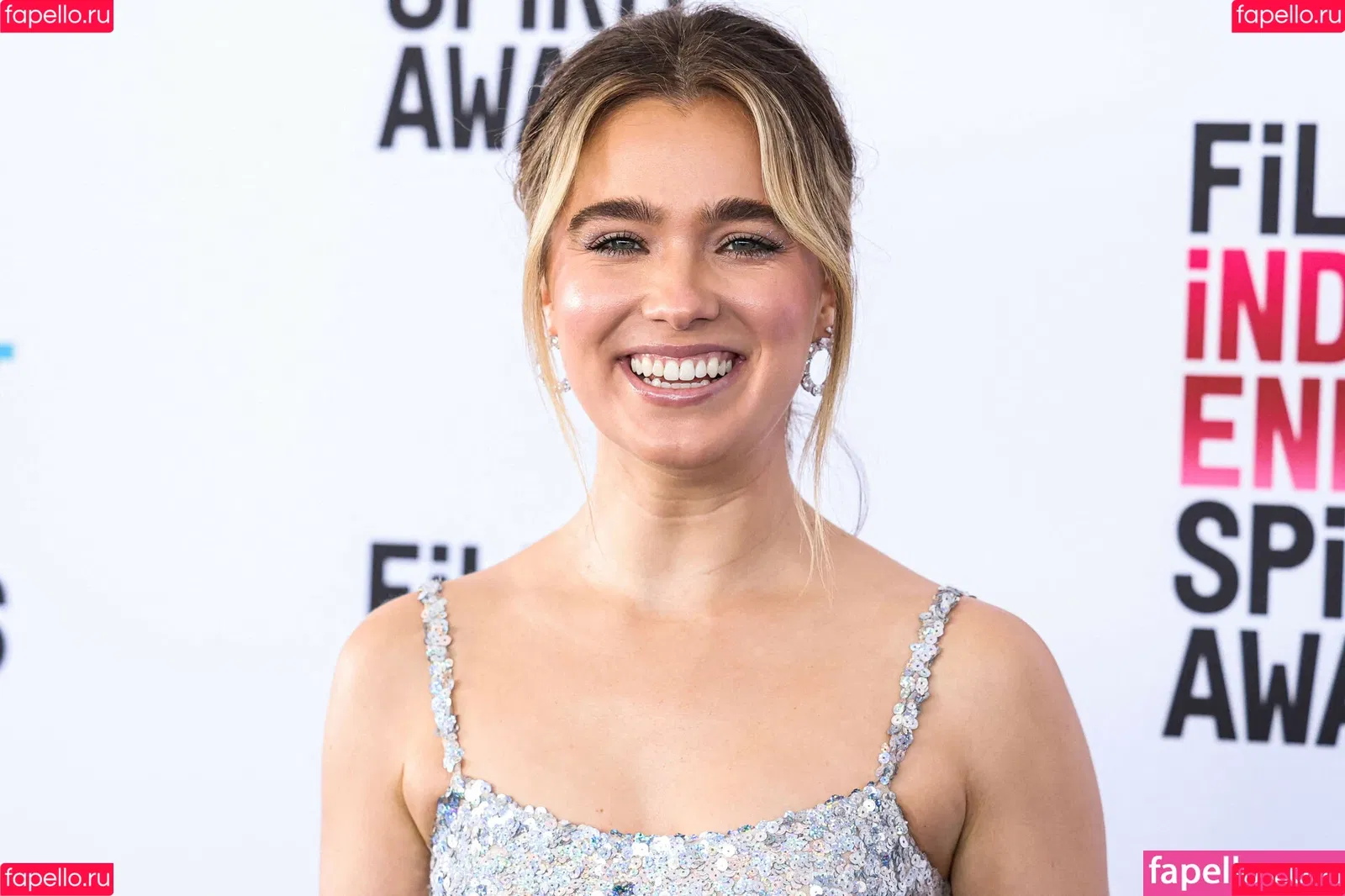 Haley Lu Richardson Onlyfans Photo Gallery 