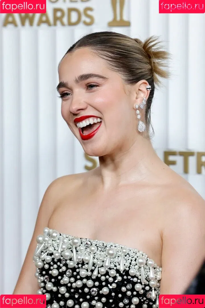 Haley Lu Richardson Onlyfans Photo Gallery 