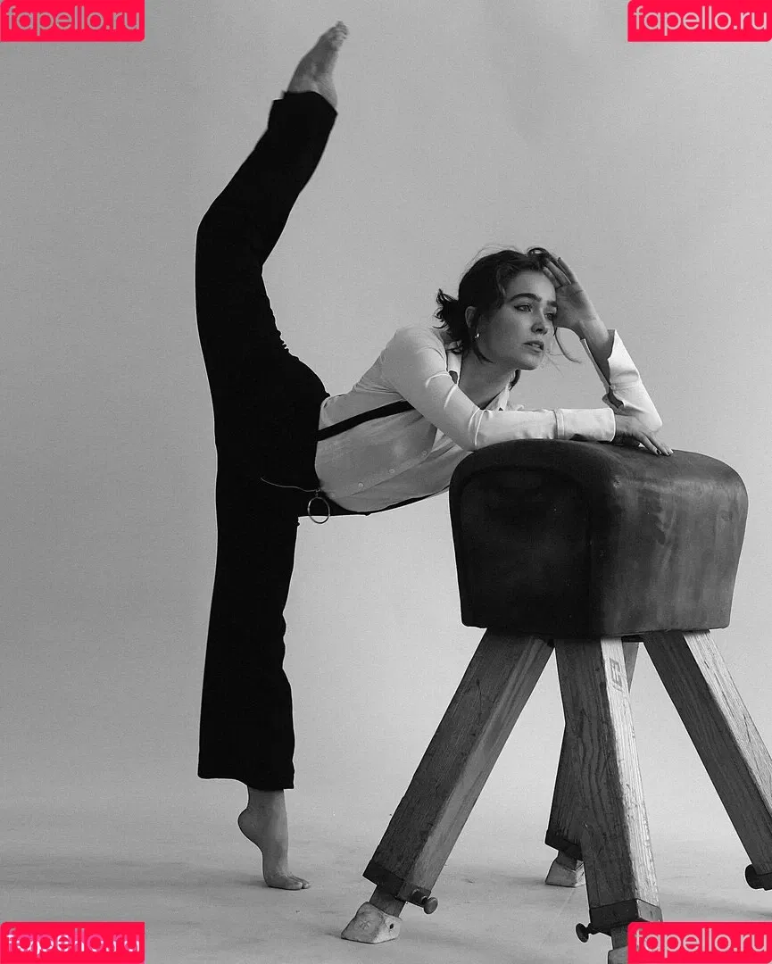 Haley Lu Richardson Onlyfans Photo Gallery 