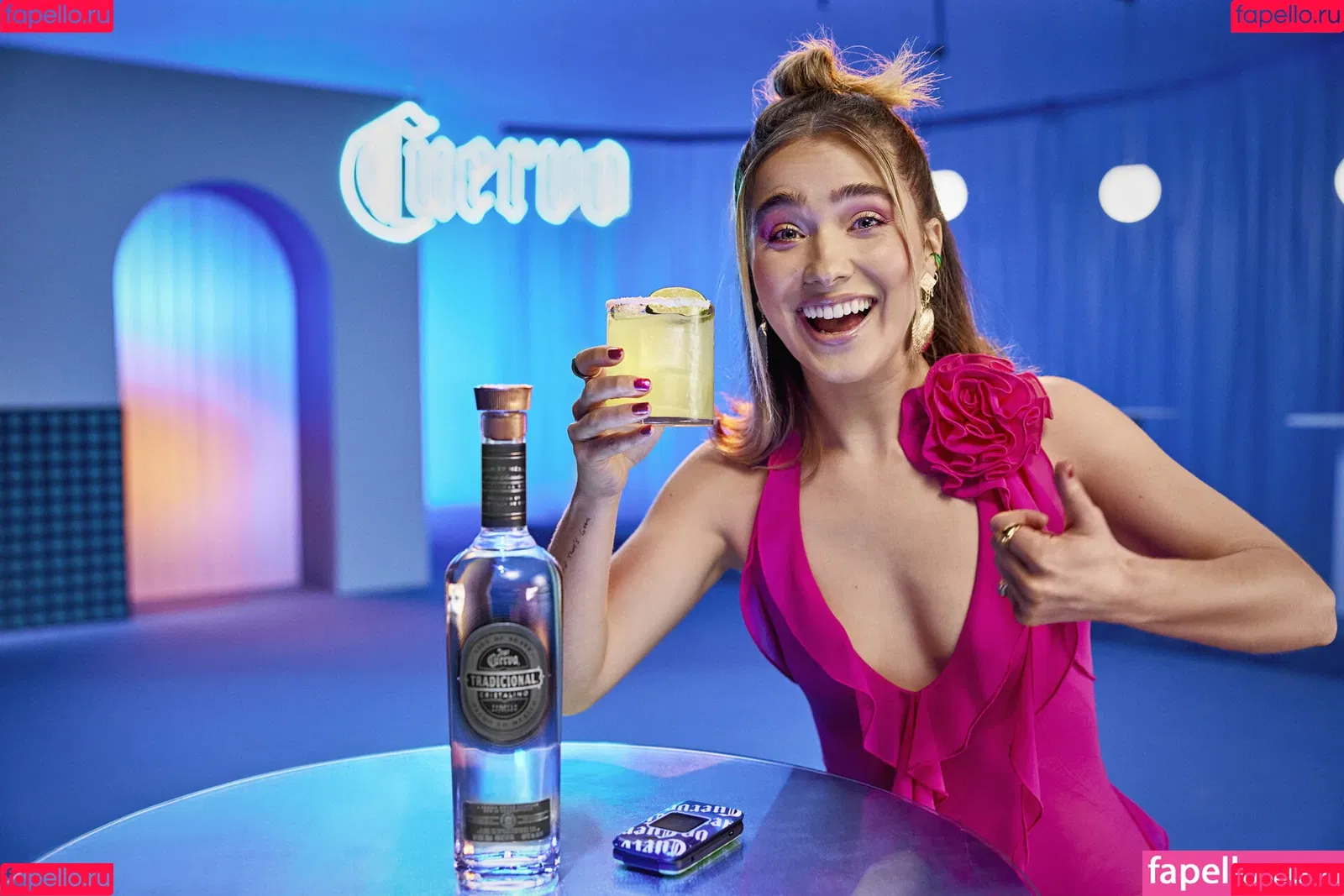 Haley Lu Richardson Onlyfans Photo Gallery 
