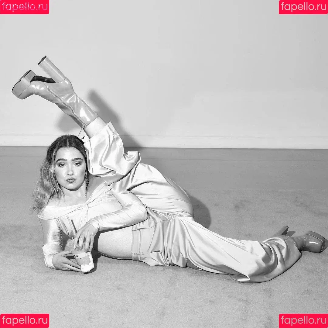 Haley Lu Richardson Onlyfans Photo Gallery 