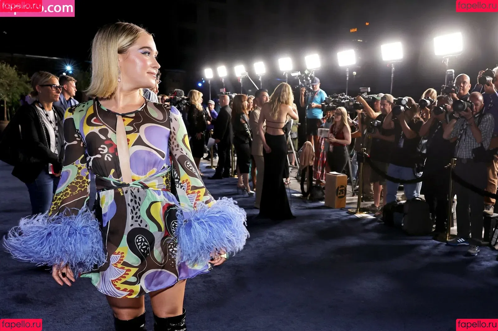 Haley Lu Richardson Onlyfans Photo Gallery 