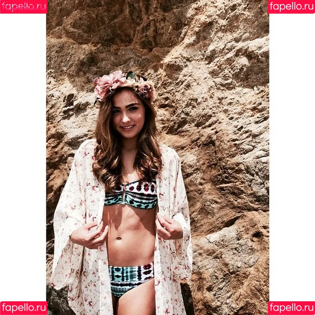 Haley Lu Richardson Onlyfans Photo Gallery 