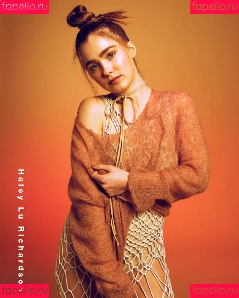 Haley Lu Richardson Onlyfans Photo Gallery 
