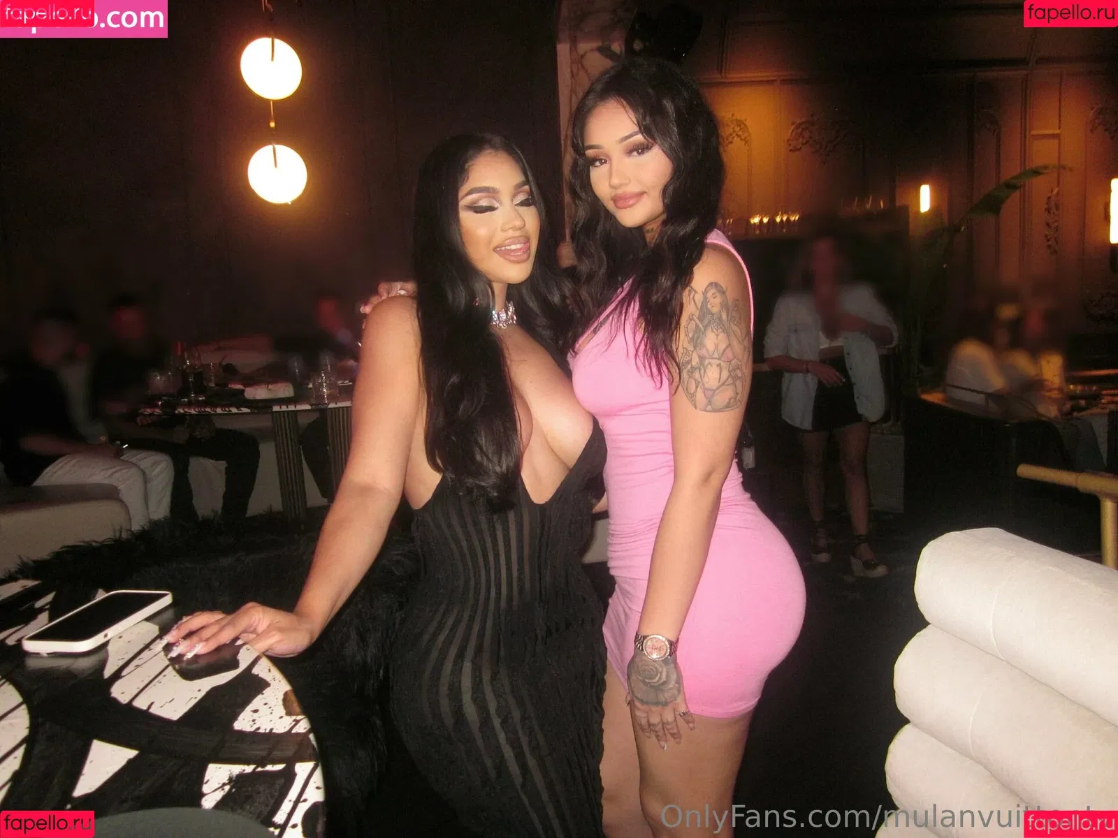 Mulanvuittontv Onlyfans Photo Gallery 
