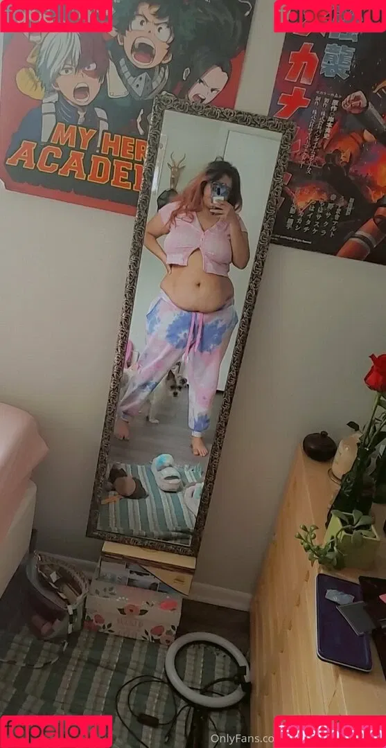 peekscalymedusa Onlyfans Photo Gallery 