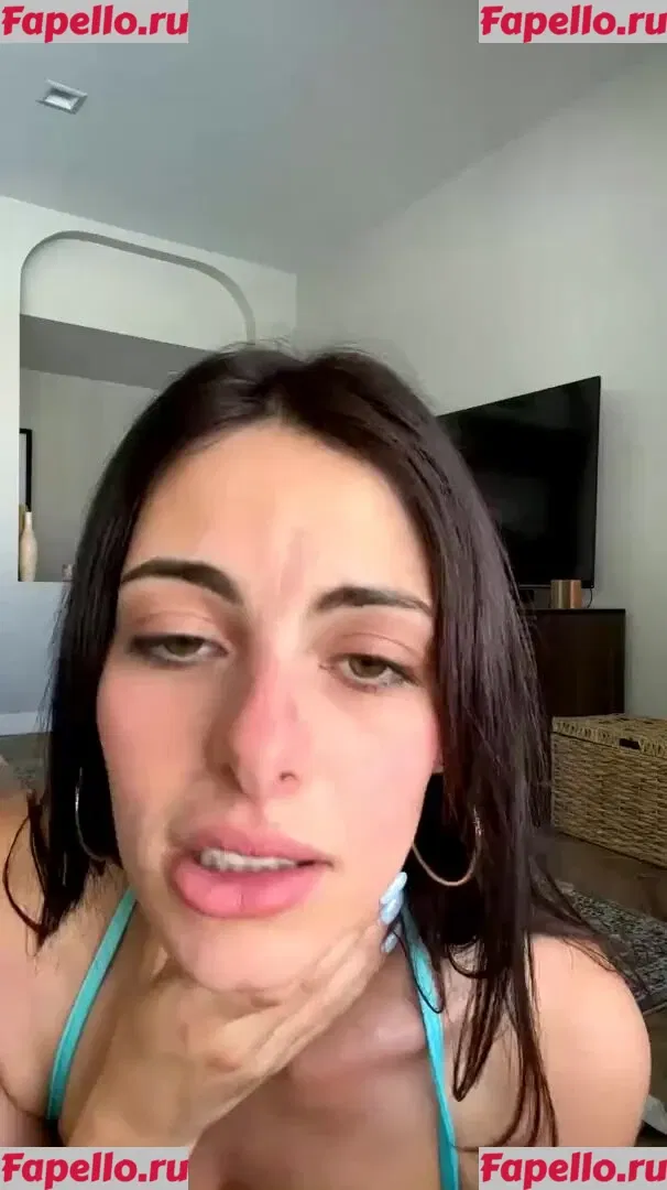 Alexa Pearl Onlyfans Photo Gallery 