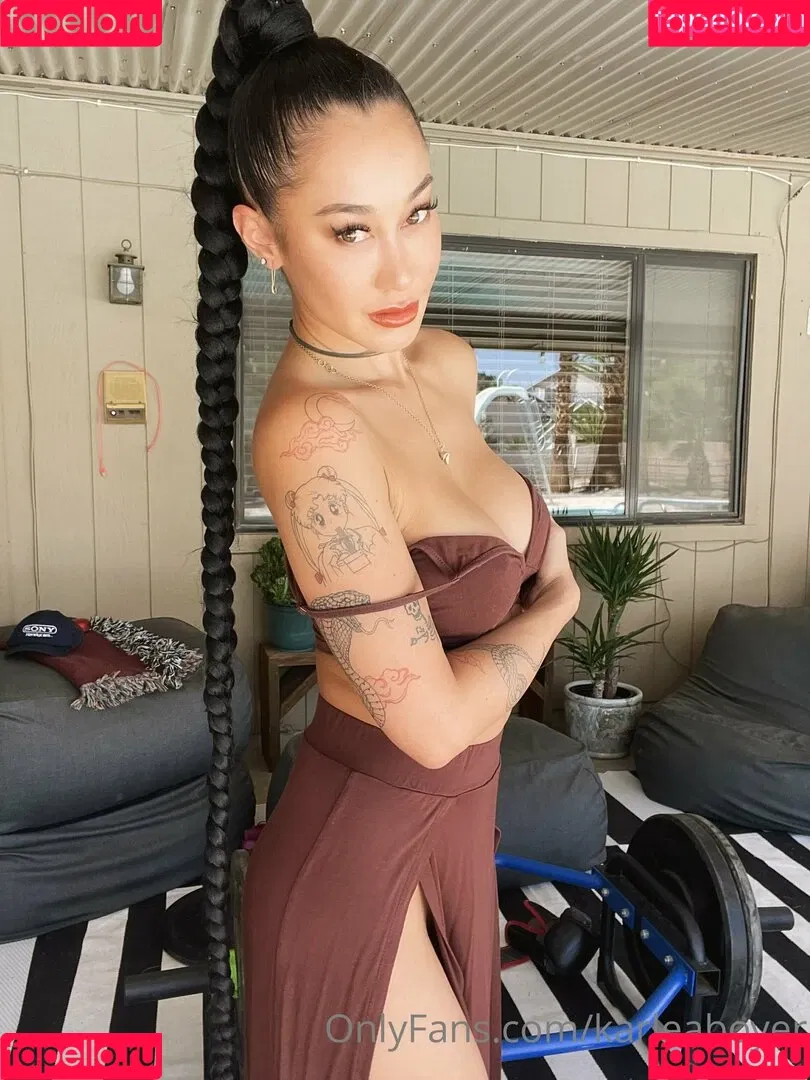 karleaxoxo Onlyfans Photo Gallery 
