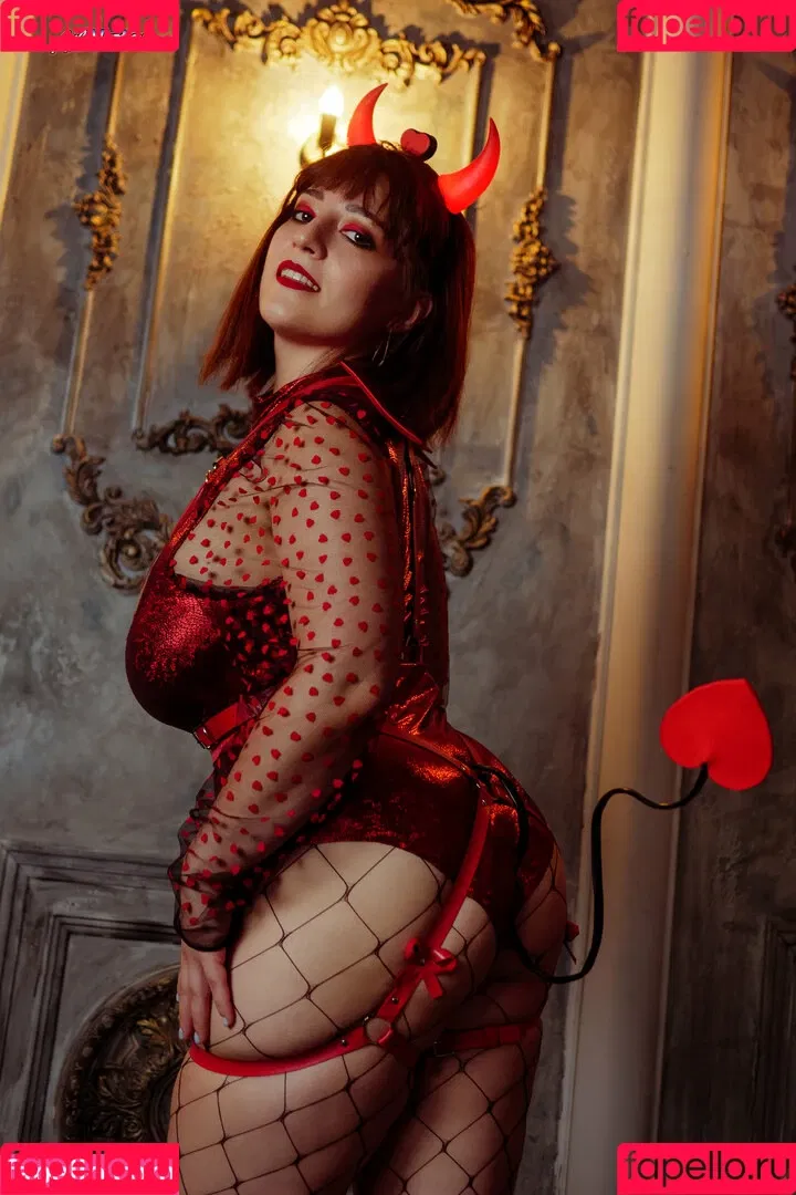 Aili Winter Onlyfans Photo Gallery 