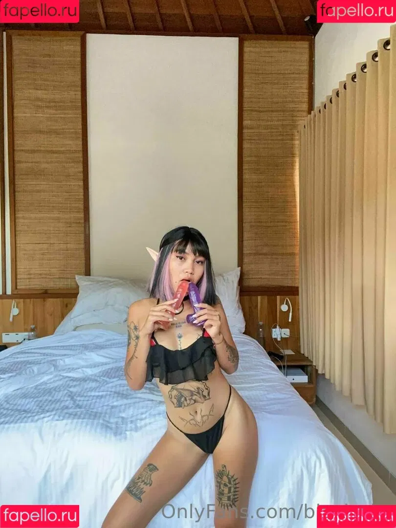 mystery666girl Onlyfans Photo Gallery 